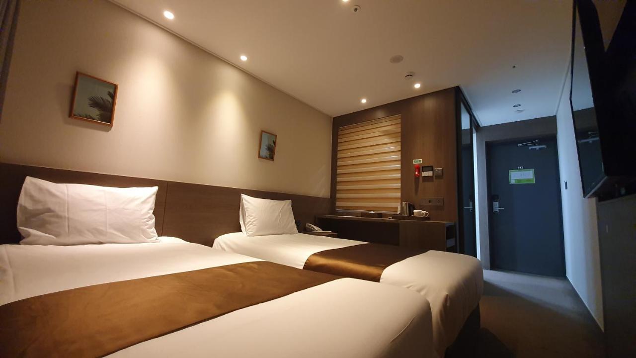 Grandmillions Hotel Seogwipo Zewnętrze zdjęcie