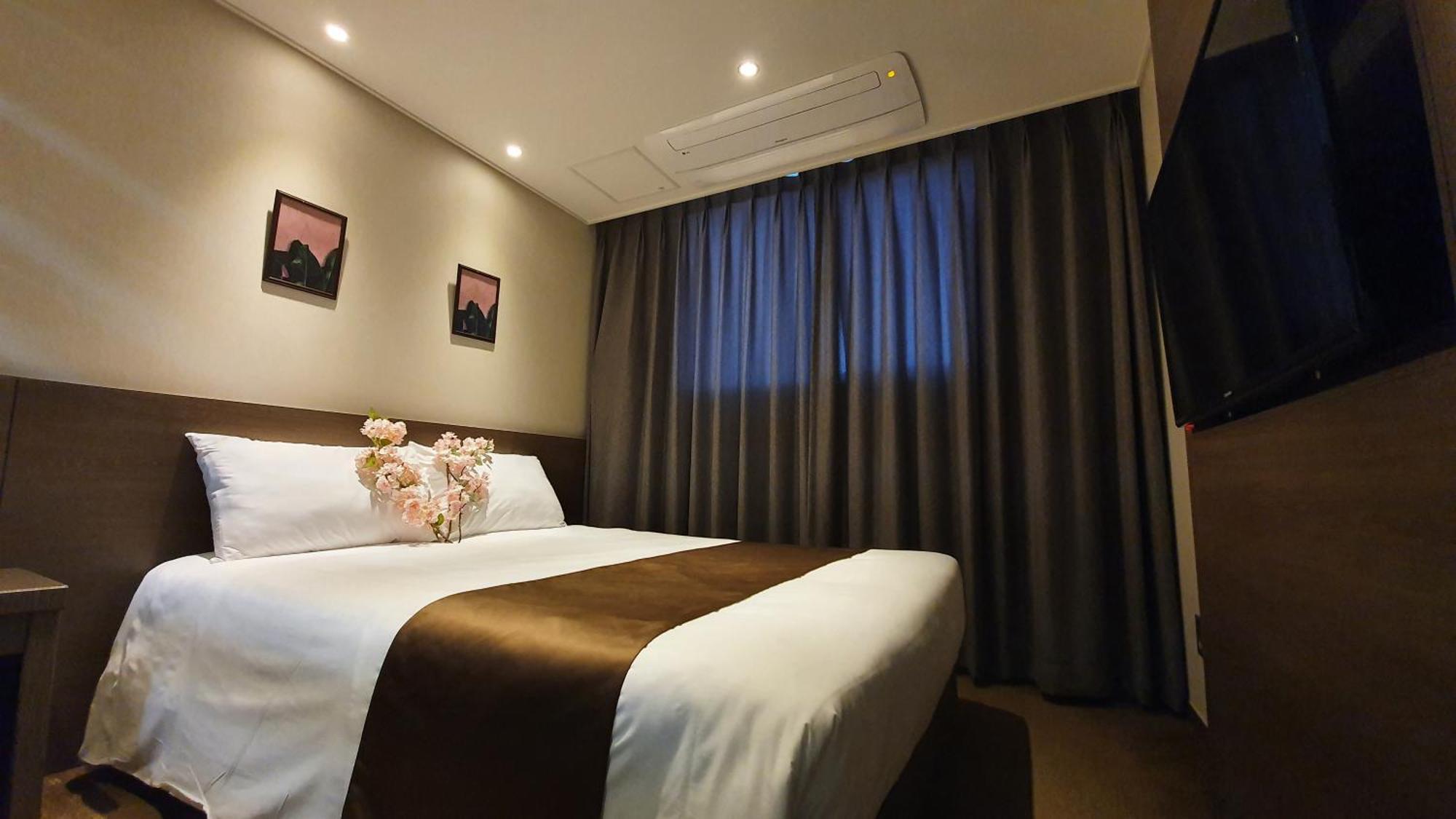 Grandmillions Hotel Seogwipo Zewnętrze zdjęcie