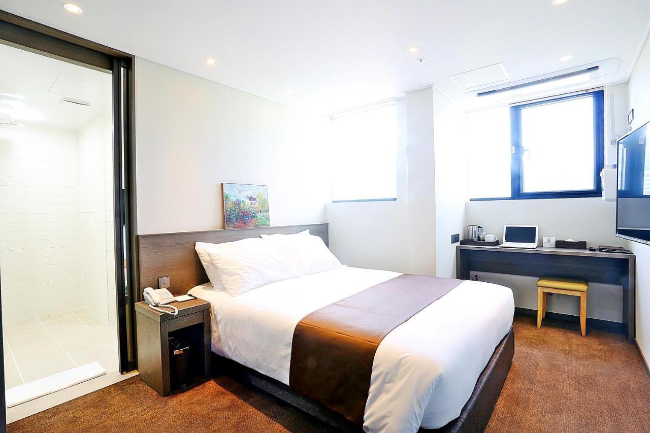 Grandmillions Hotel Seogwipo Zewnętrze zdjęcie